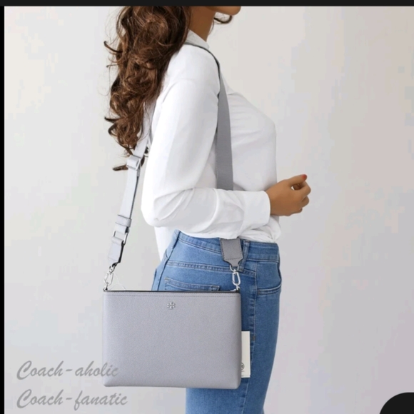 Tory Burch Blake Crossbody - used once. - Picture 1 of 7